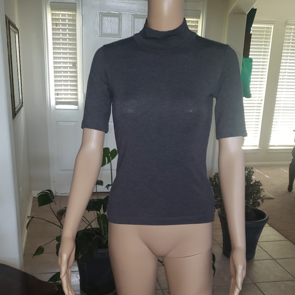 Ivory s mock neck stretchy tee